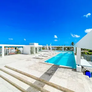 Hotel Rooftop Pool Ducassi Studio Deluxe Beach Club & Spa